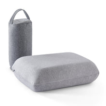 Lade das Bild in den Galerie-Viewer, UTTU Reisekissen